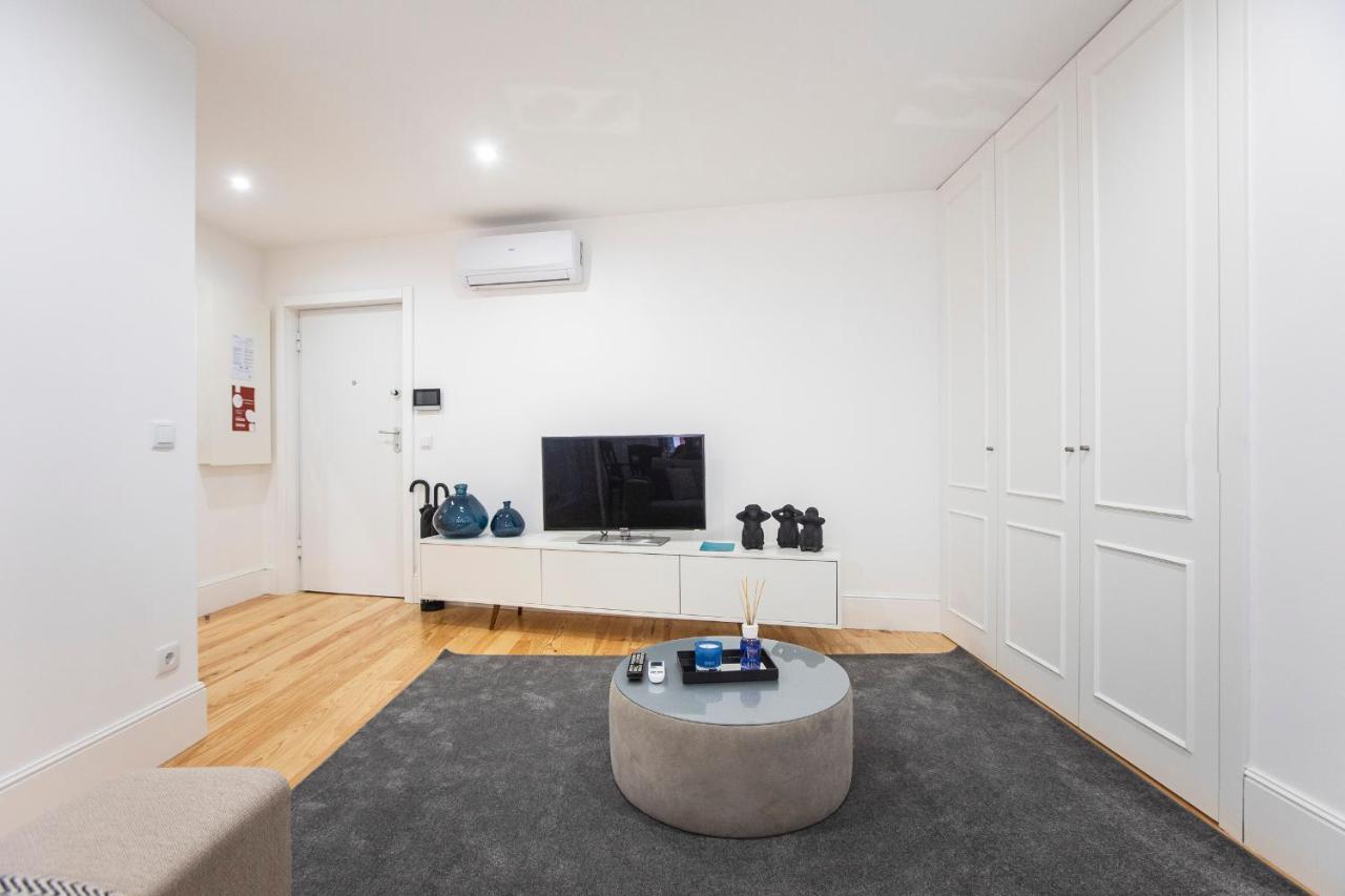 Elegant Downtown 1Br Flat W/ Ac By Lovelystay OOporto Exteriör bild